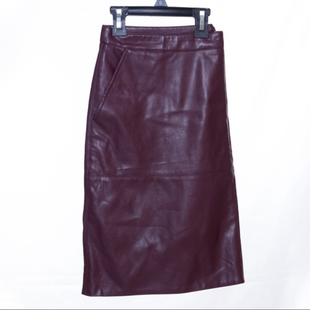 Maroon Plether Skirt